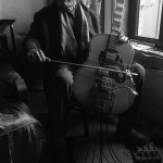 Giovanni Scanu plays Prepared Sardinian Guitar (Luras, 1998)